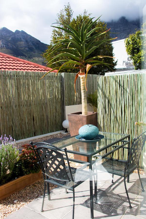 Southern Comfort Guest House Kapstadt Exterior foto
